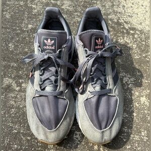 Adidas Gray and Pink Sneakers for Everyday Comfort